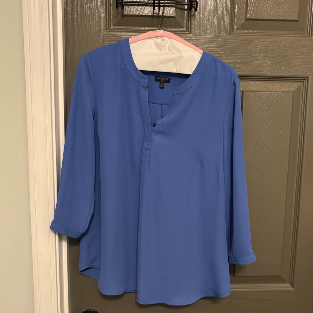 Talbots top MPetite